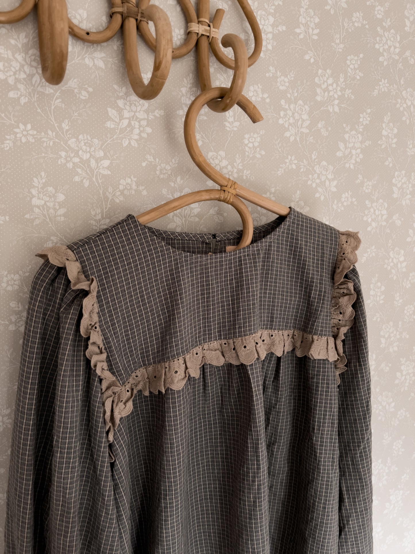 Stories from the atelier by cph | Like The Melody - Black/cream