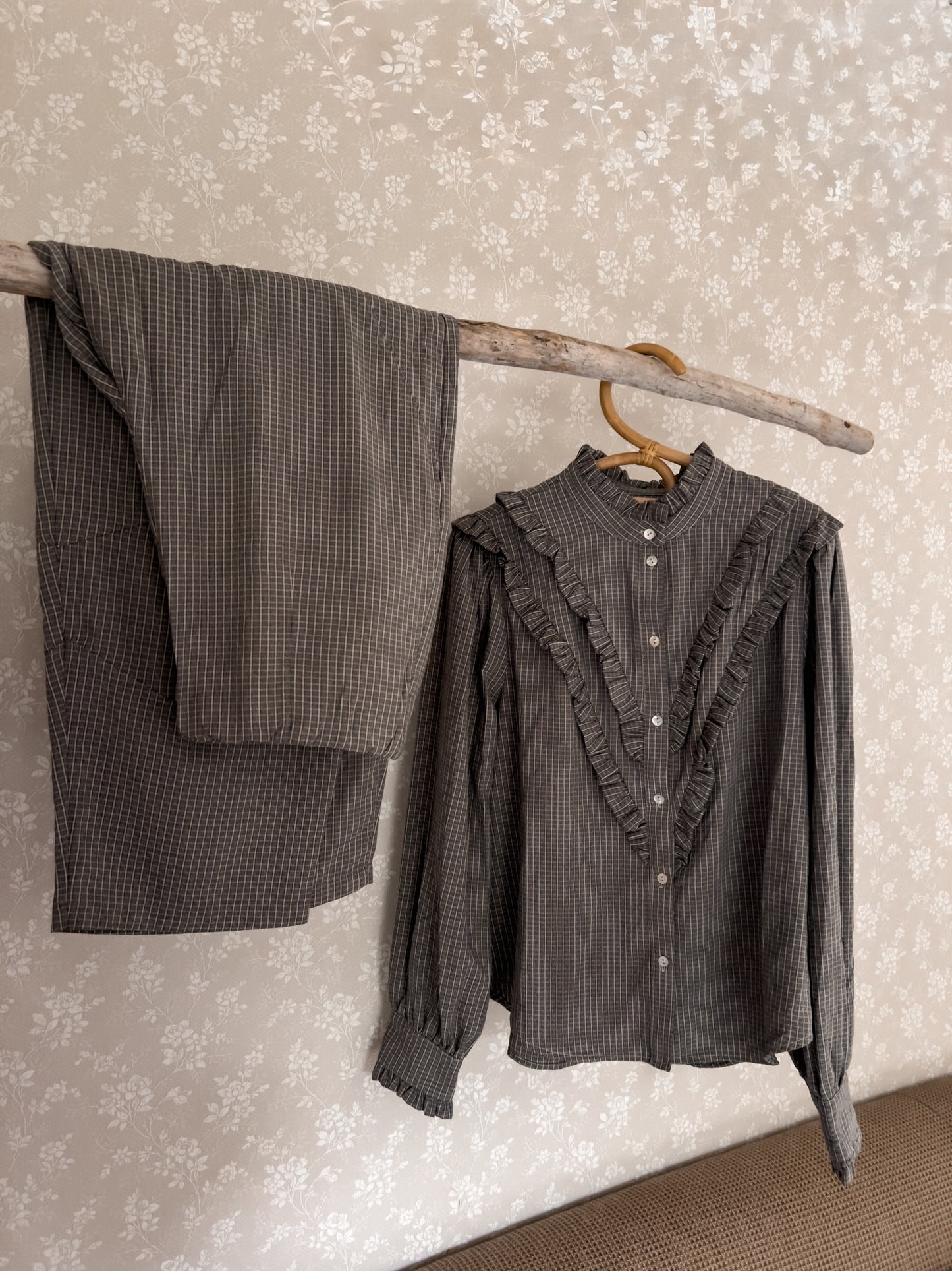 Stories from the atelier by cph | As A Hug Pants - Black/cream