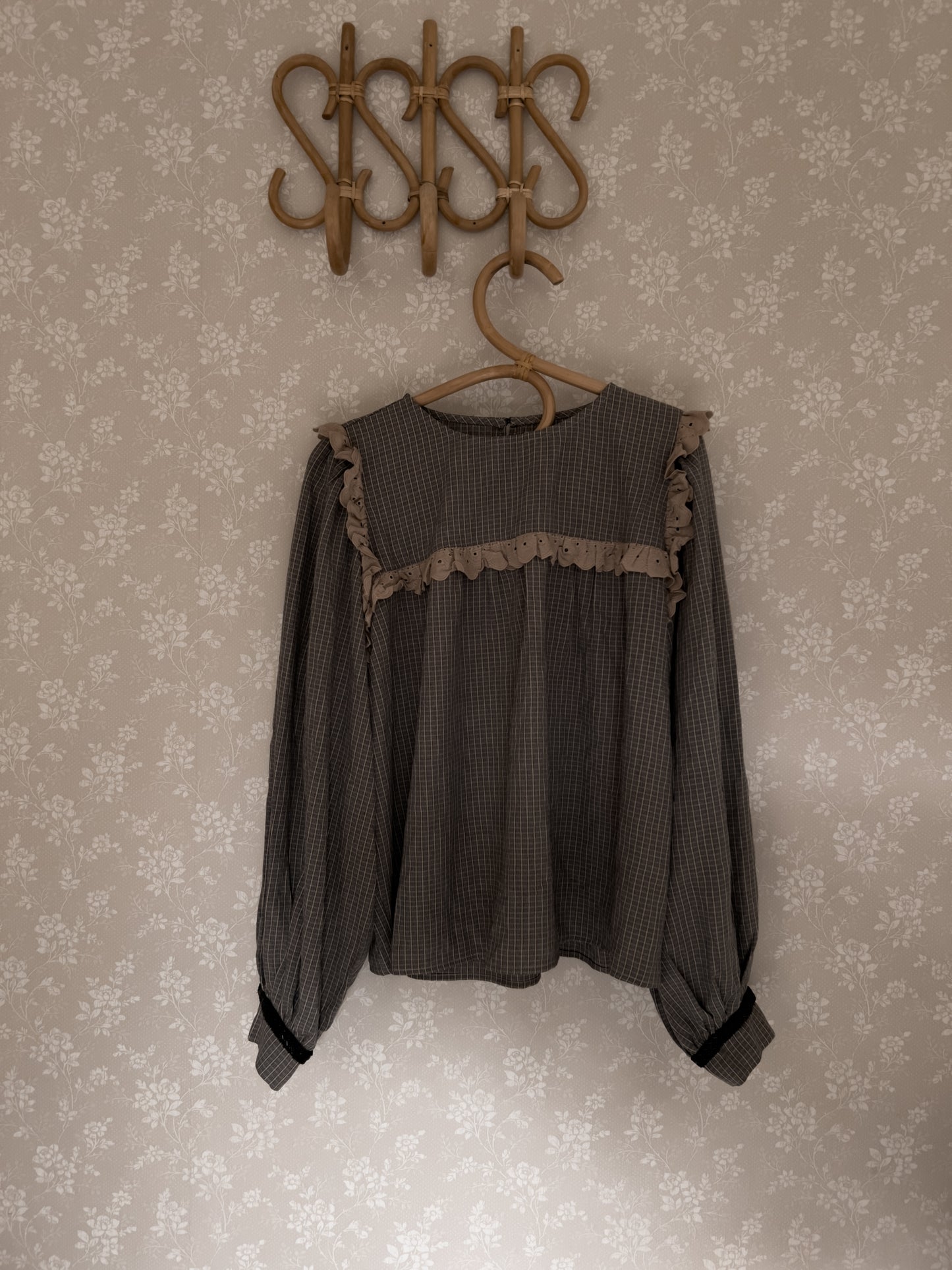 Stories from the atelier by cph | Like The Melody - Black/cream