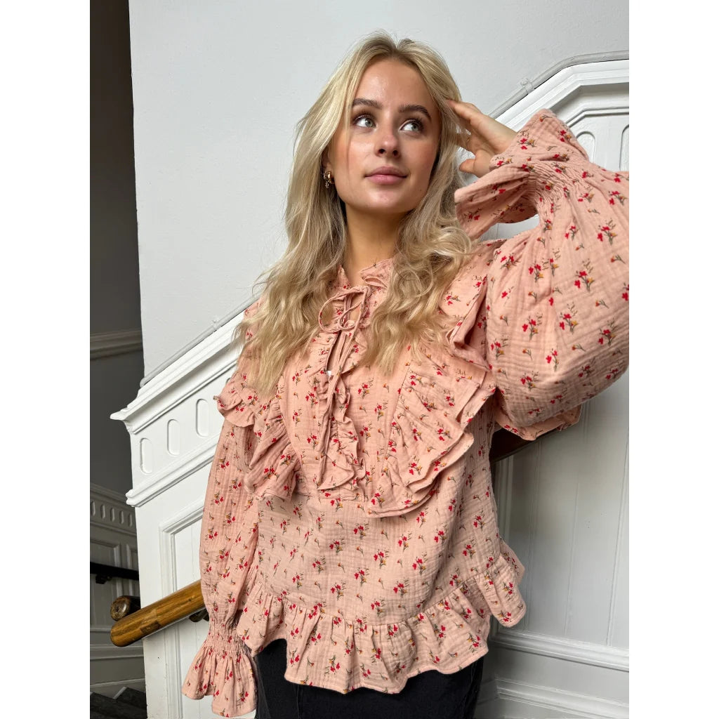 Stories from the atelier by cph | Copenhagen Flower Moment - Rose