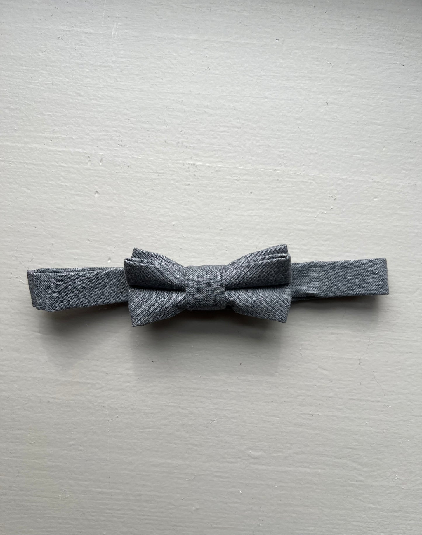 Lil Atelier | Felix Bowtie justerbar sløyfe - Quiet Shade
