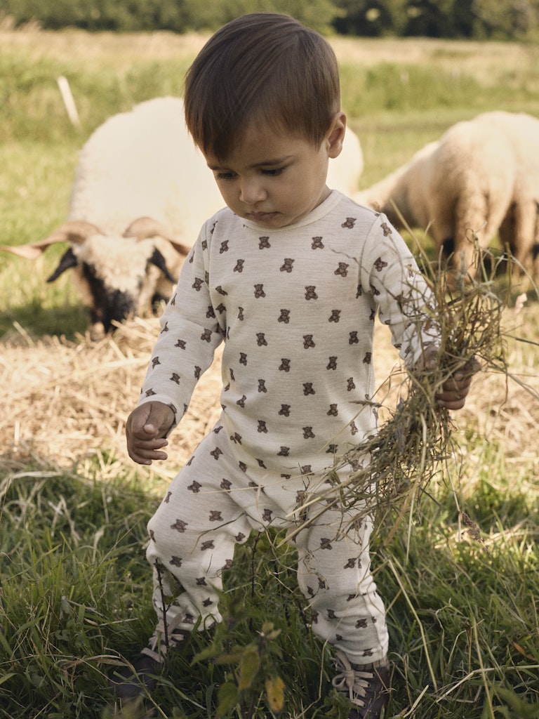Lil Atelier Baby | Nalu Unisex ull heldress - Teddybjørn Turtledove