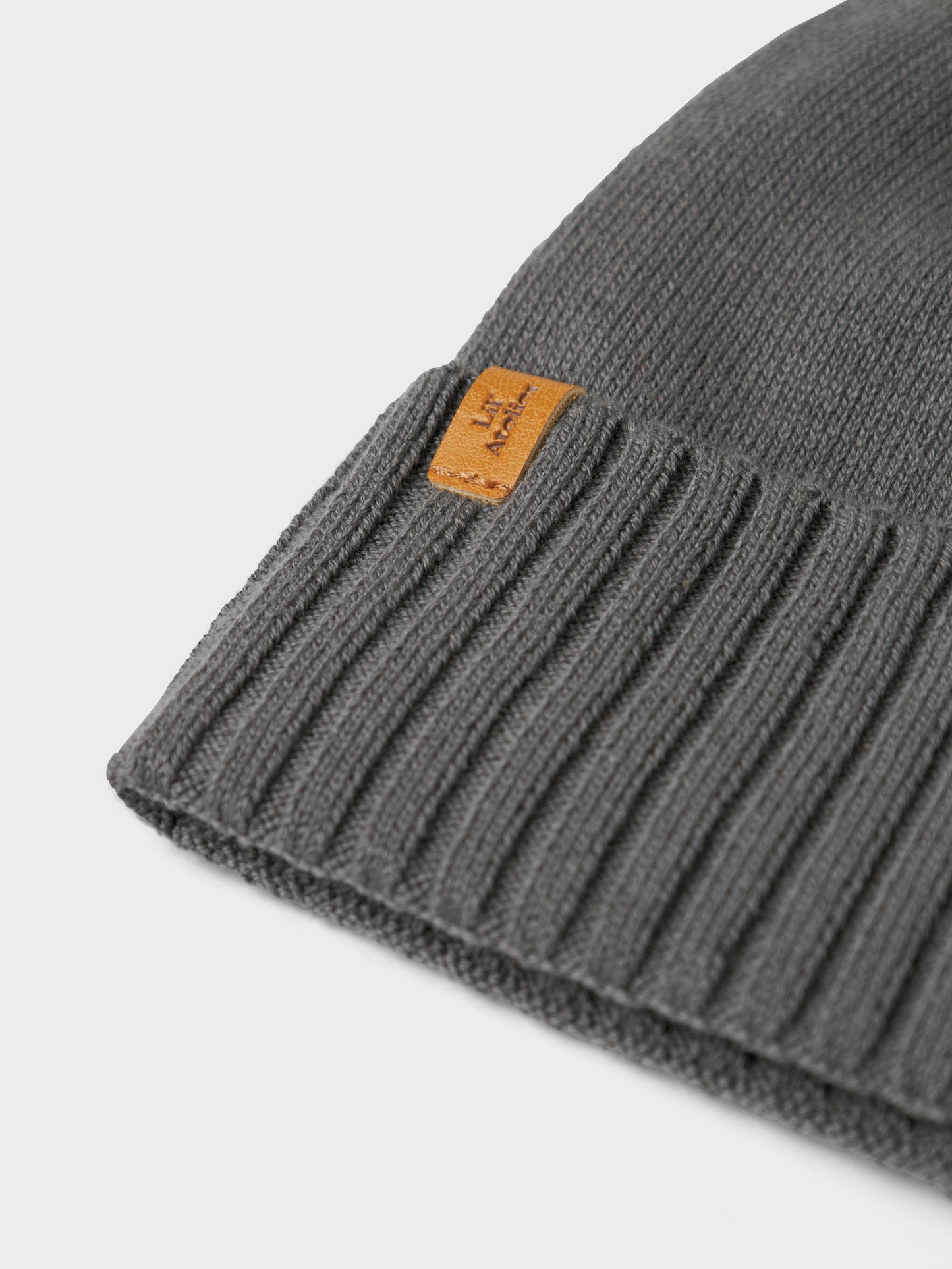 Lil Atelier Mini | Nalu strikket lue - Poppy Seed