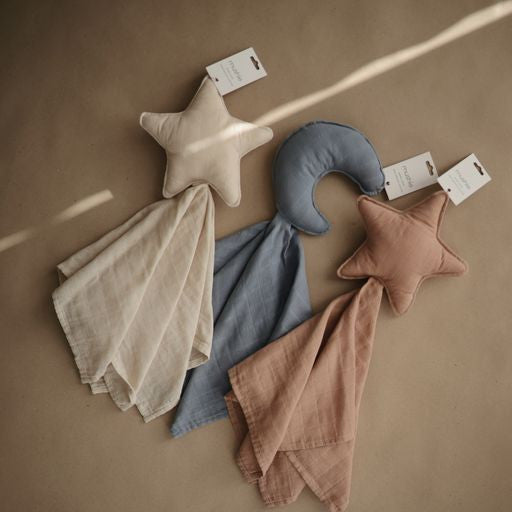 Mushie | Kosefille Måne - Tradewinds