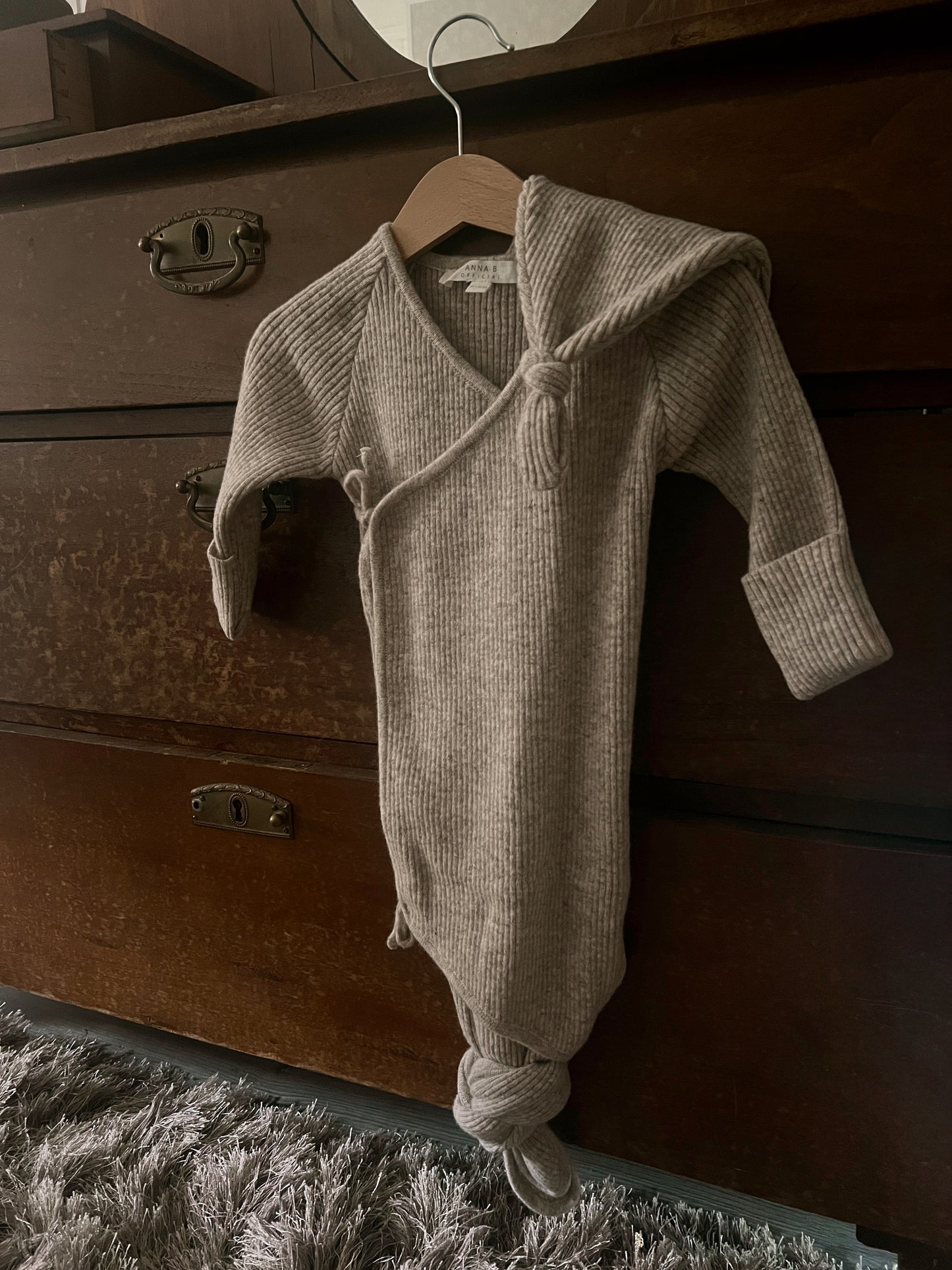 Anna b Official | Hazel Knyttet Babypysj / sovepose i ull - Beige Melange
