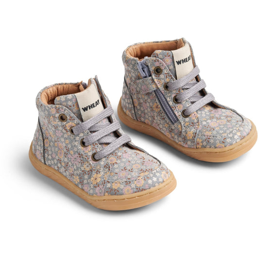 Wheat | Prewalker Barefoot sko - Slightly blue flowers