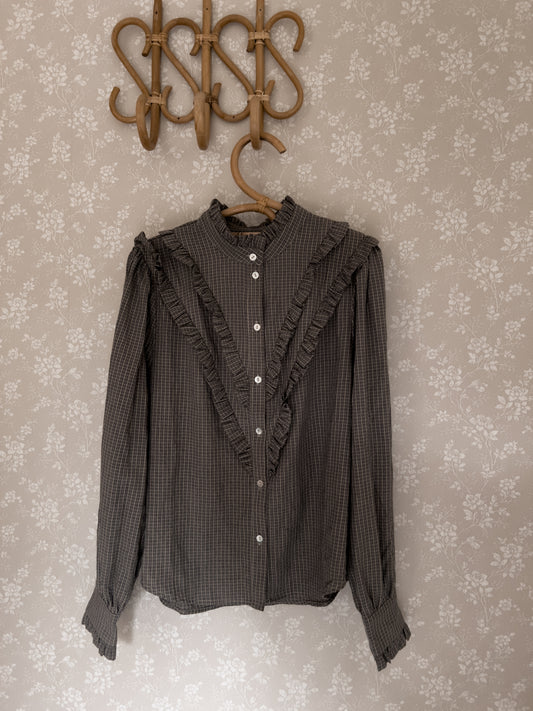 Stories from the atelier by cph | As A Hug - Black/cream