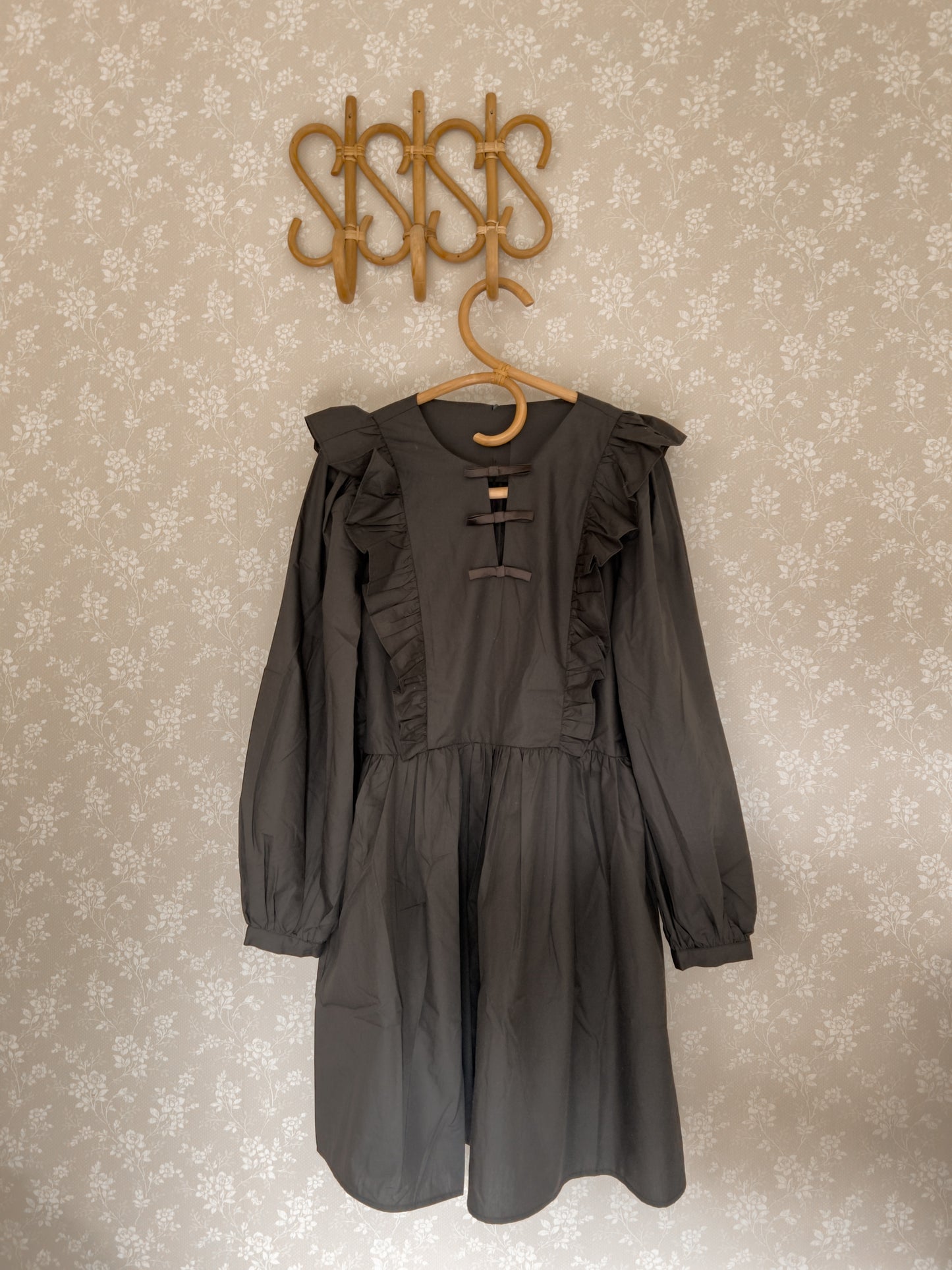 Stories from the atelier by cph | Dream Dress - Black