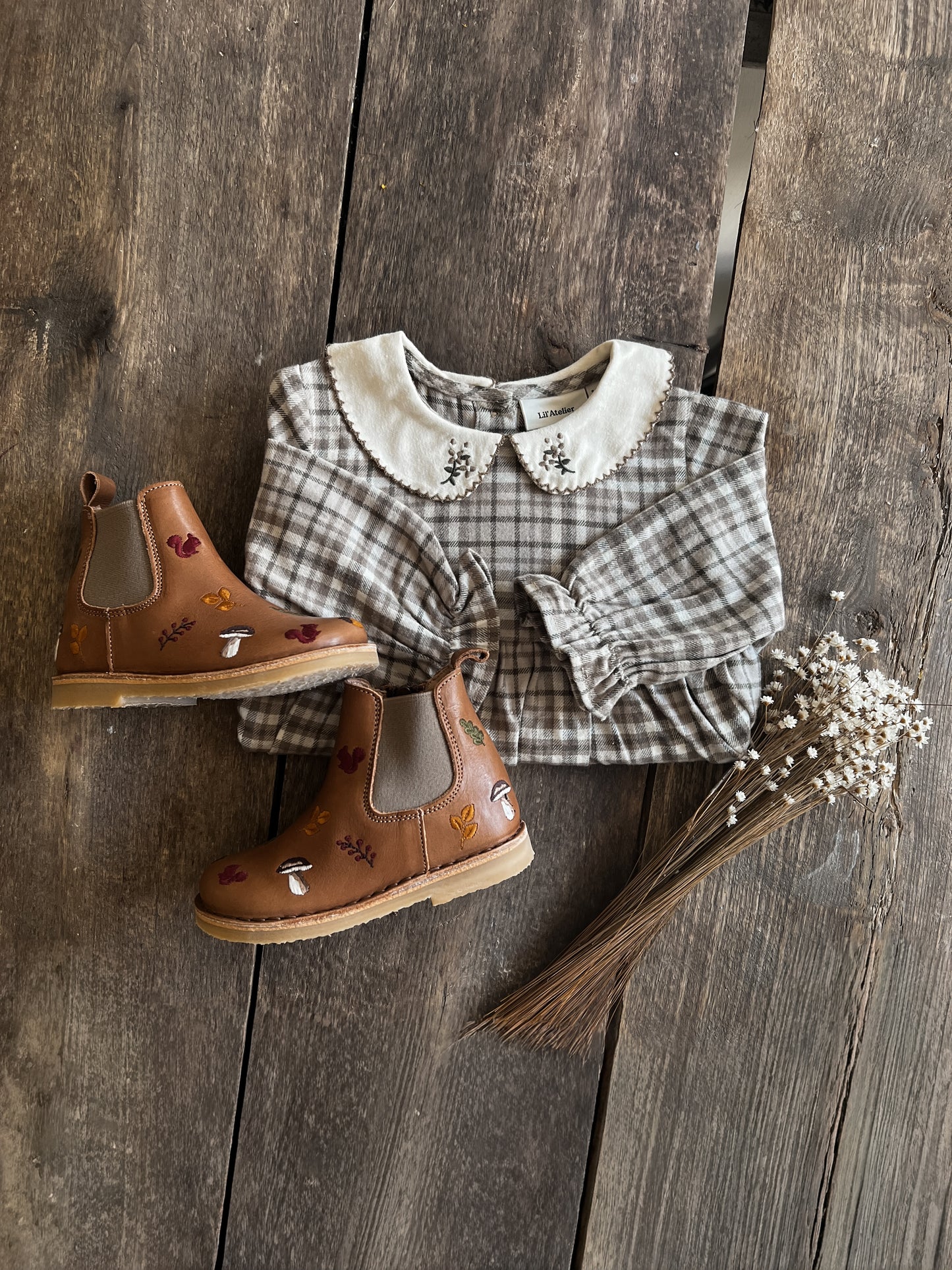 Lil Atelier Mini | Rebel Kjole i Flanell - Sepia Tint