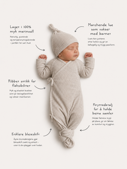 Anna b Official | Hazel Knyttet Babypysj / sovepose i ull - Beige Melange