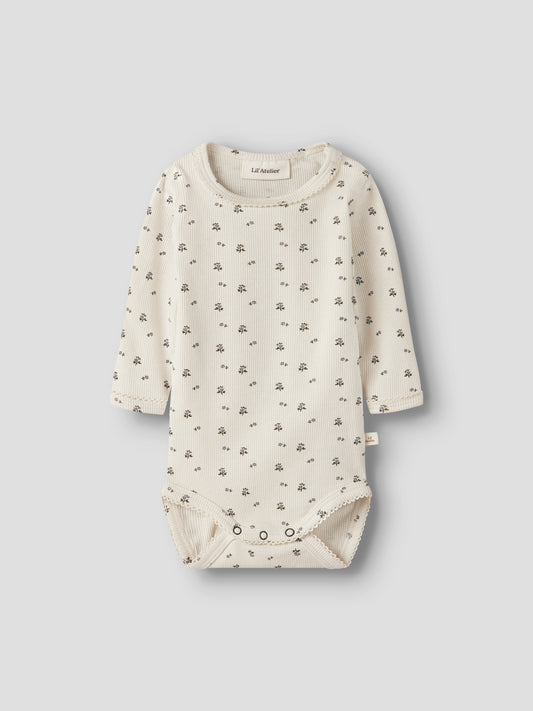 Lil Atelier Baby | Lago Mau Slim Body - Turtledove Blue Flower