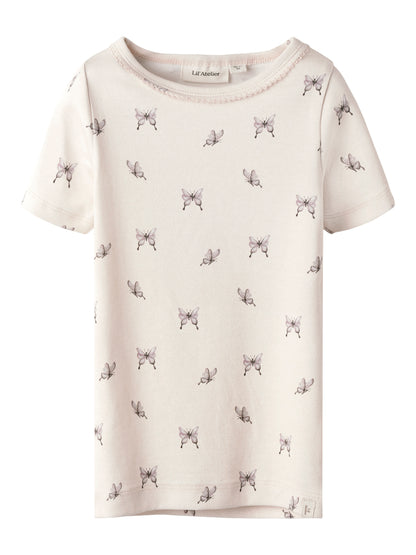 Lil Atelier Mini | Gayo T skjorte -  Peach Blush Sommerfugl