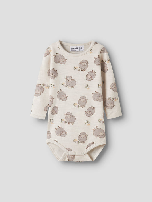 Name it BABY | Wup Mellomtykk ullbody - Peyote Melange Sheep
