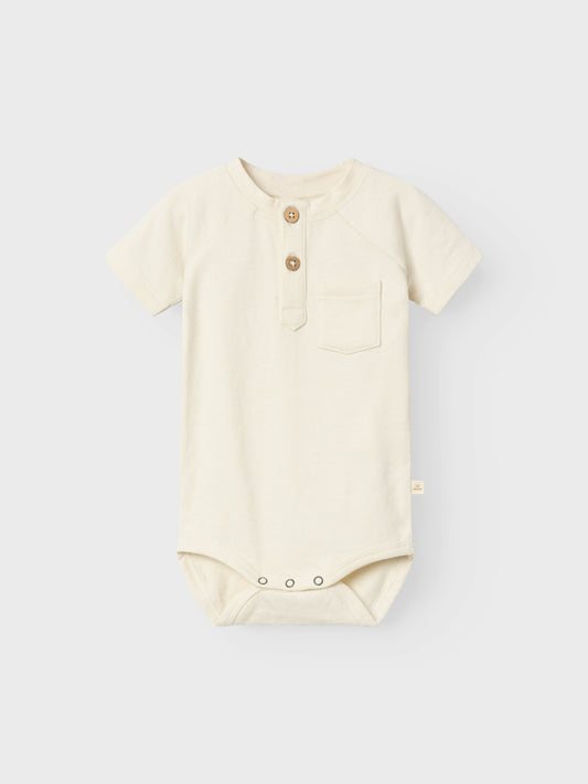 Lil Atelier Baby | Dello Kortermet Body - Coconut Milk