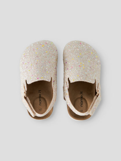 Name it | Avery glittersko - Peach Whip