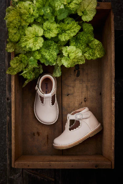 Petit Nord | T-Bar Scallop - Cream