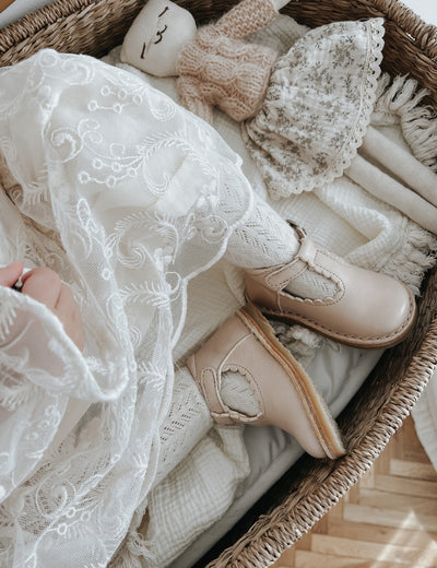 Petit Nord | T-Bar Scallop - Cream