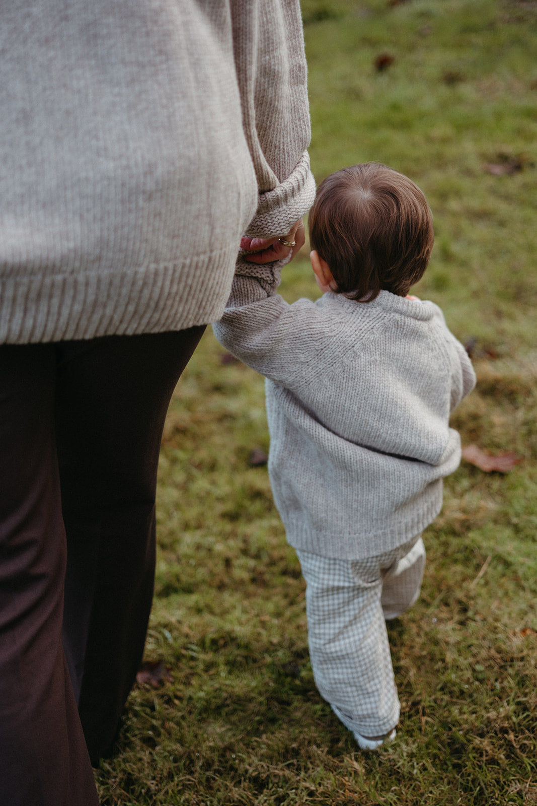 Anna b Official | Bjork Unisex Strikket Ullgenser Mini - Beige Melange