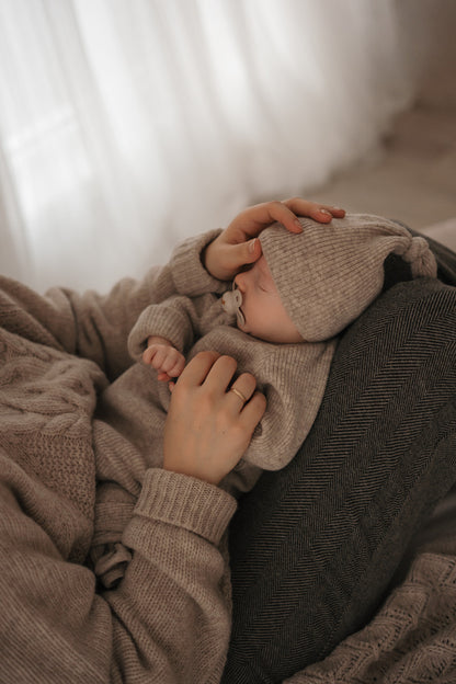 Anna b Official | Hazel Knyttet babylue Merinoull - Beige Melange