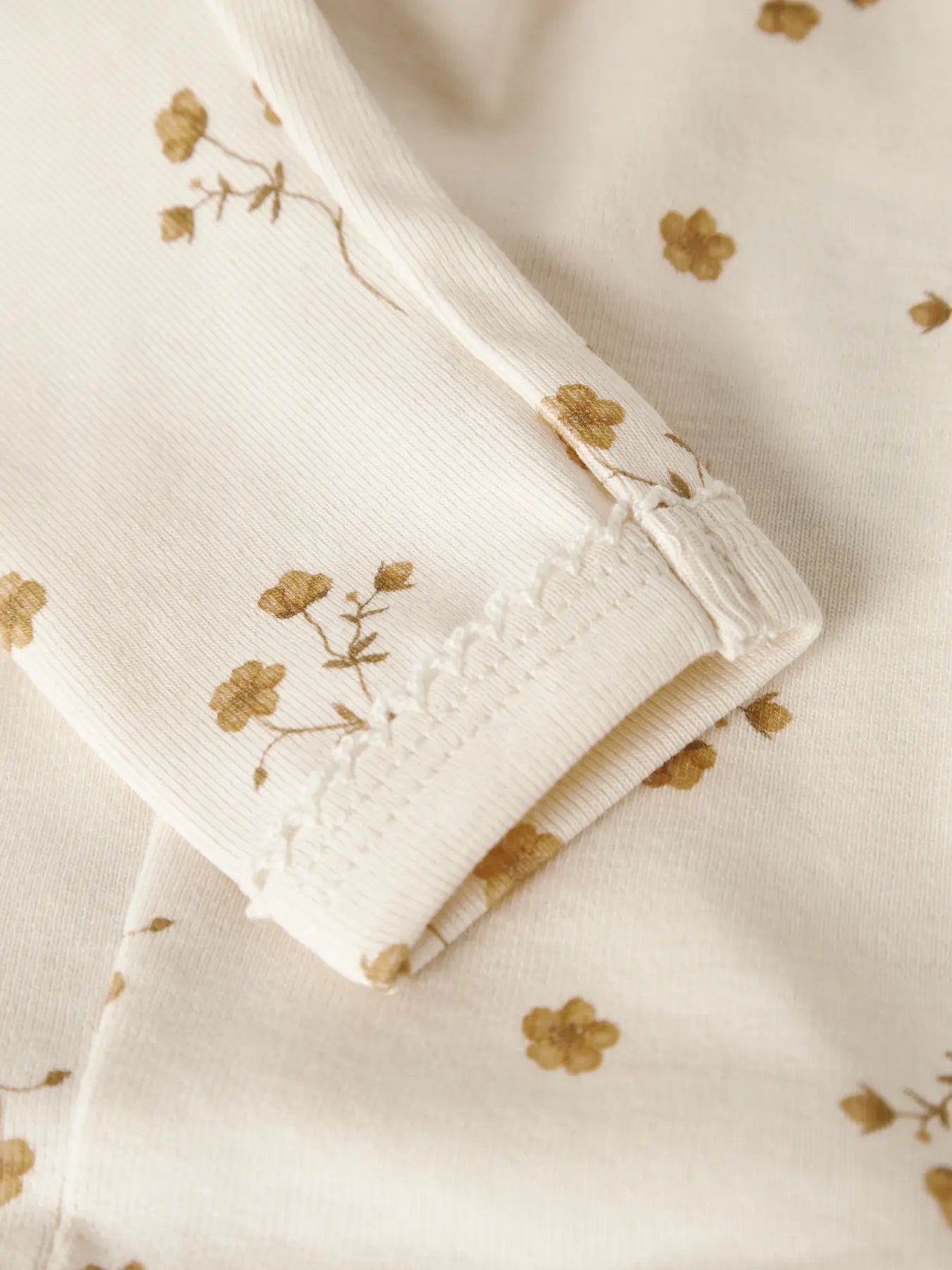 Lil Atelier BABY | Layo Slim Leggings - Coconut Milk FLOWER YELLOW